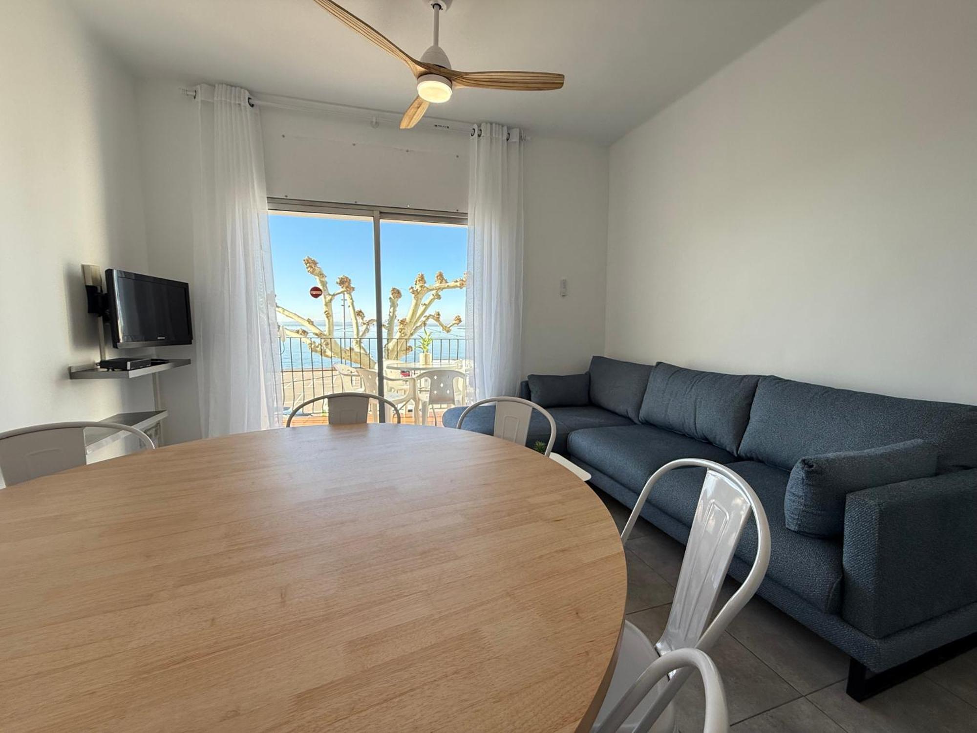 Agi Macia Centro Apartment Roses Exterior photo