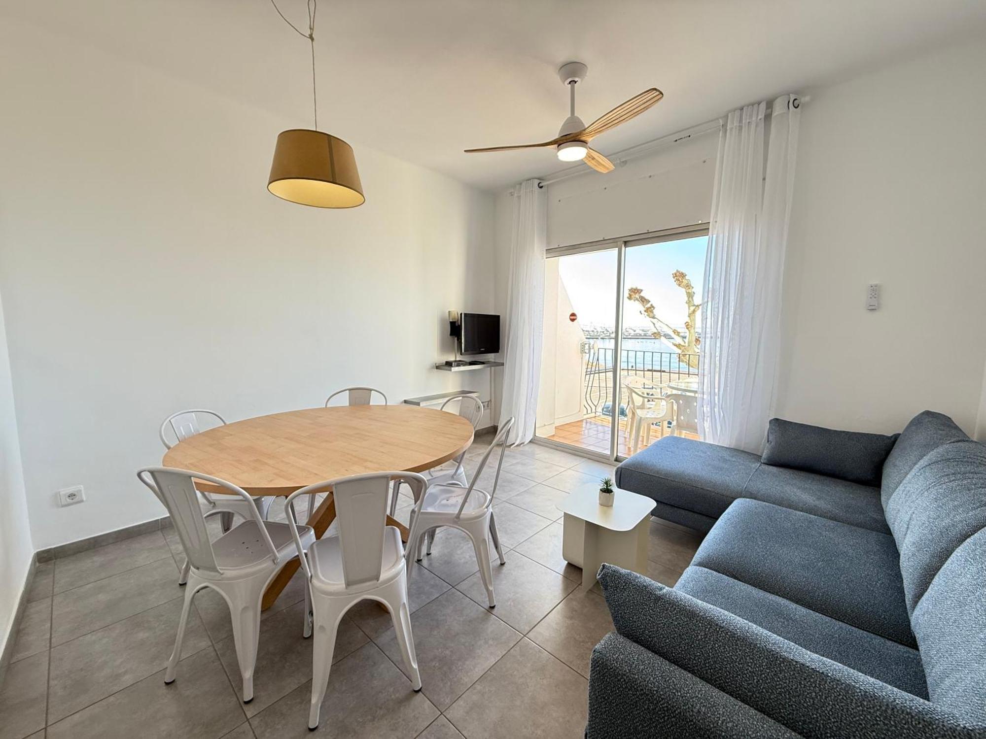Agi Macia Centro Apartment Roses Exterior photo