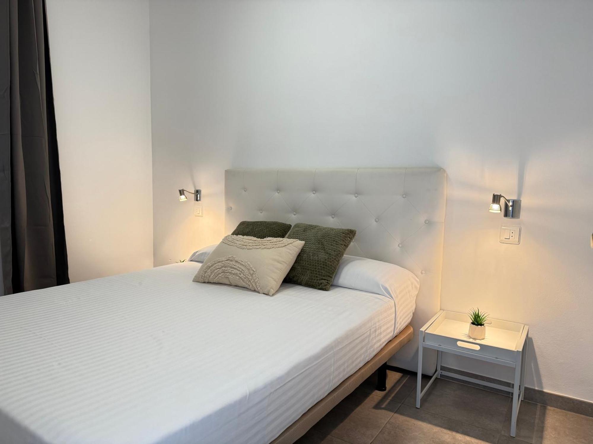 Agi Macia Centro Apartment Roses Exterior photo