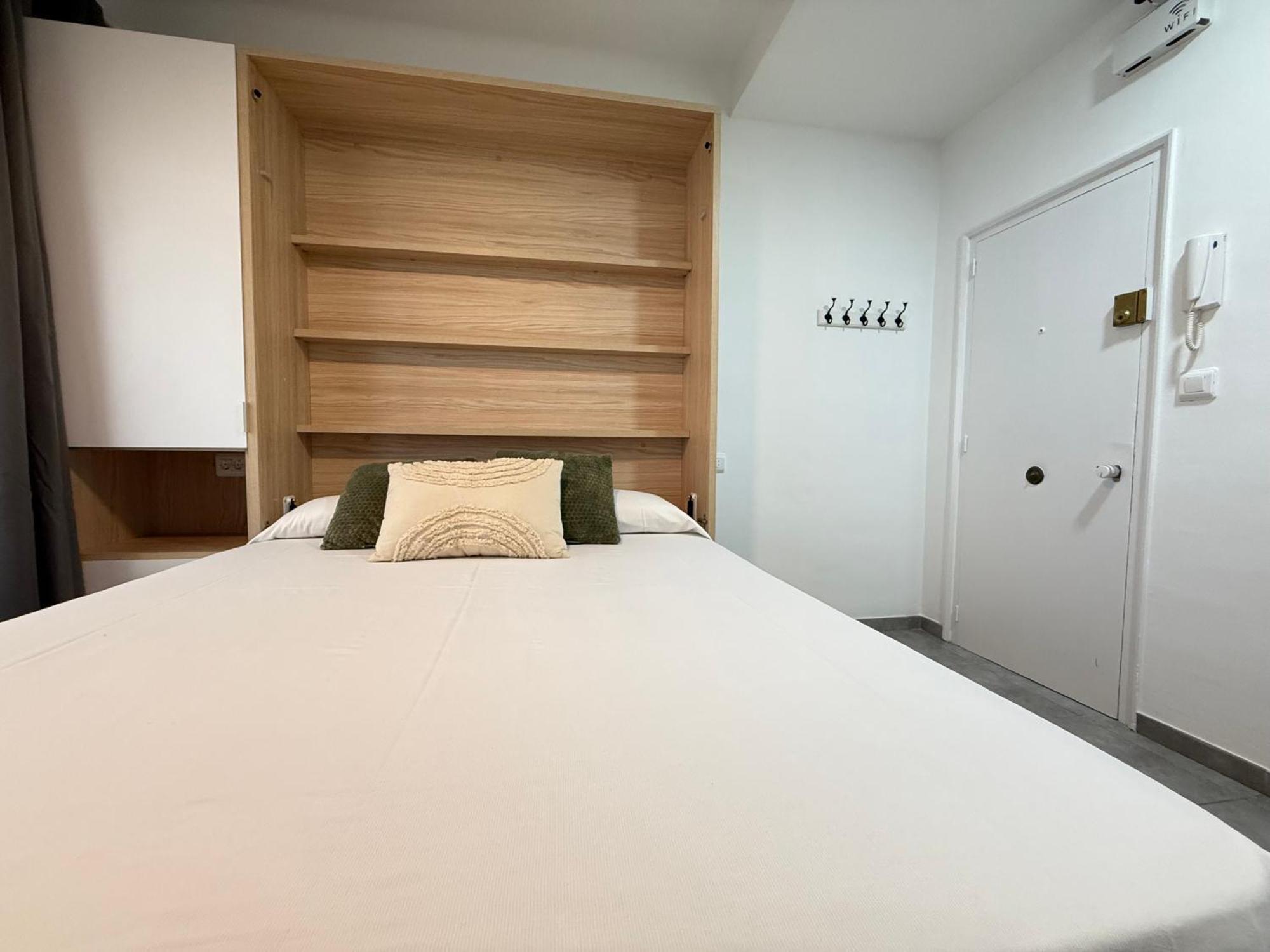 Agi Macia Centro Apartment Roses Exterior photo